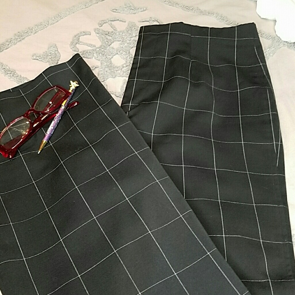 ☄️SALE Banana Republic Factory Slacks Size 8 Woman